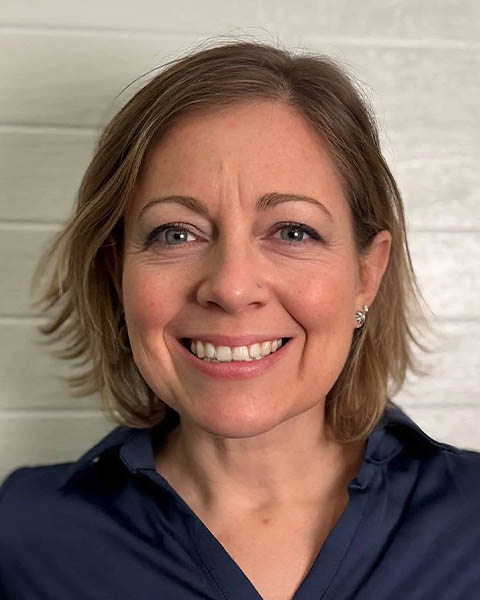 Angela R., Office Manager